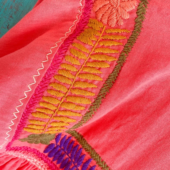 Mexican Embroidered Jalisco Blouse - Picture 2 of 5